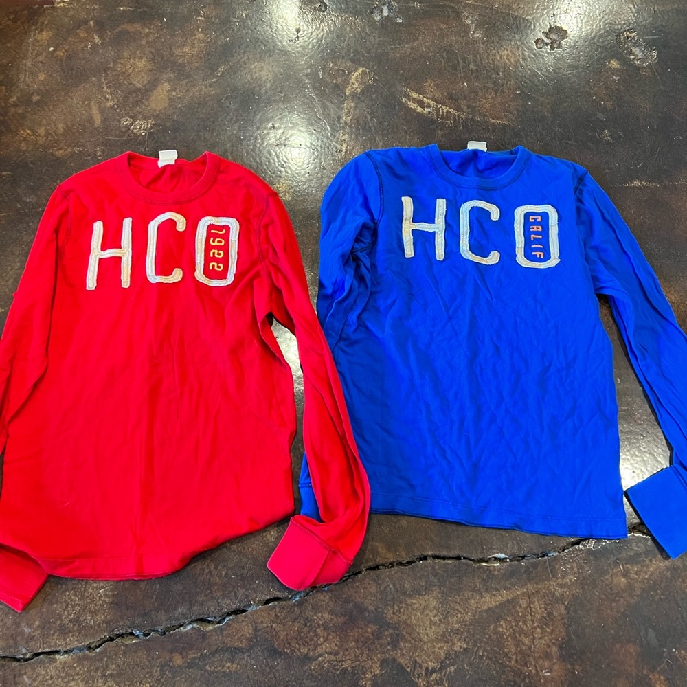 Hollister bundle size small